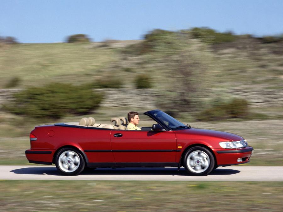  Saab 9-3 Convertible 1998 года  (фото 33 из 57)